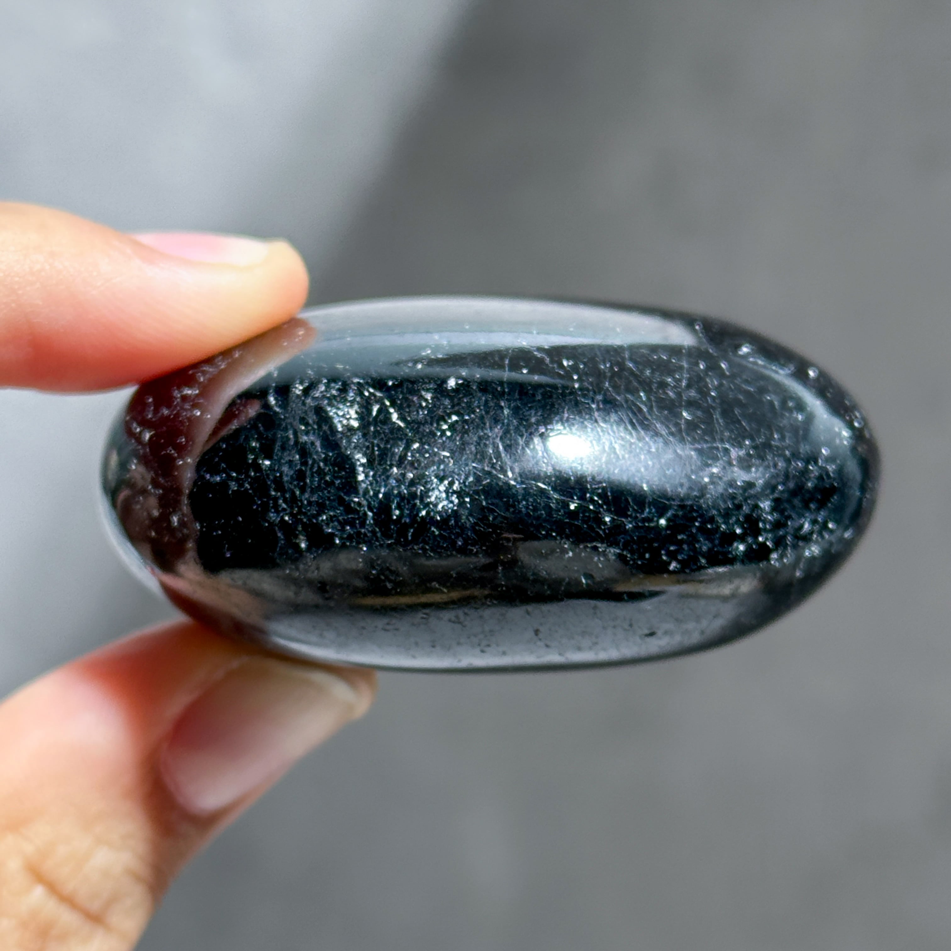 ブラックトルマリン パームストーン23◇ Black Tourmaline palm stone