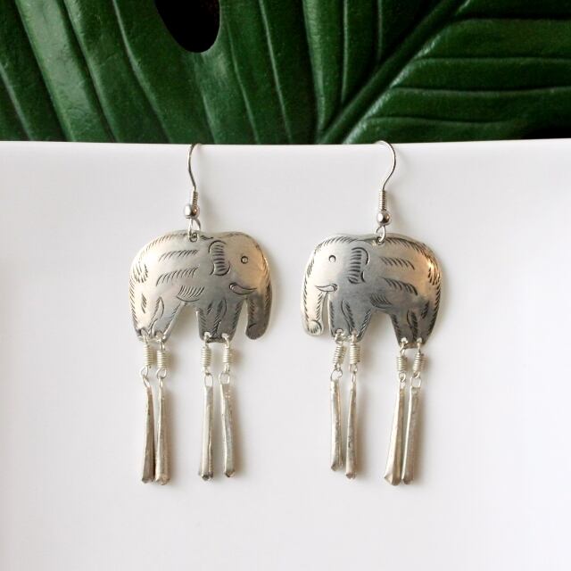 アニマル ピアス ゾウ フェアトレード商品 アジアの手仕事雑貨cocowa