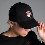 ロゴ刺繡キャップ