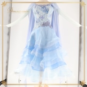 社交ダンス 衣装 スタンダードドレス ワンピース ドレス ブルー系 Leirina レイリーナ 水色 レース フロート デモ 競技 パーティ 発表会 ダンス 水色系 エレガント ドレスアップ ステージ衣装 ダンスパフォーマンス 競技用 衣装 フリル おしゃれ