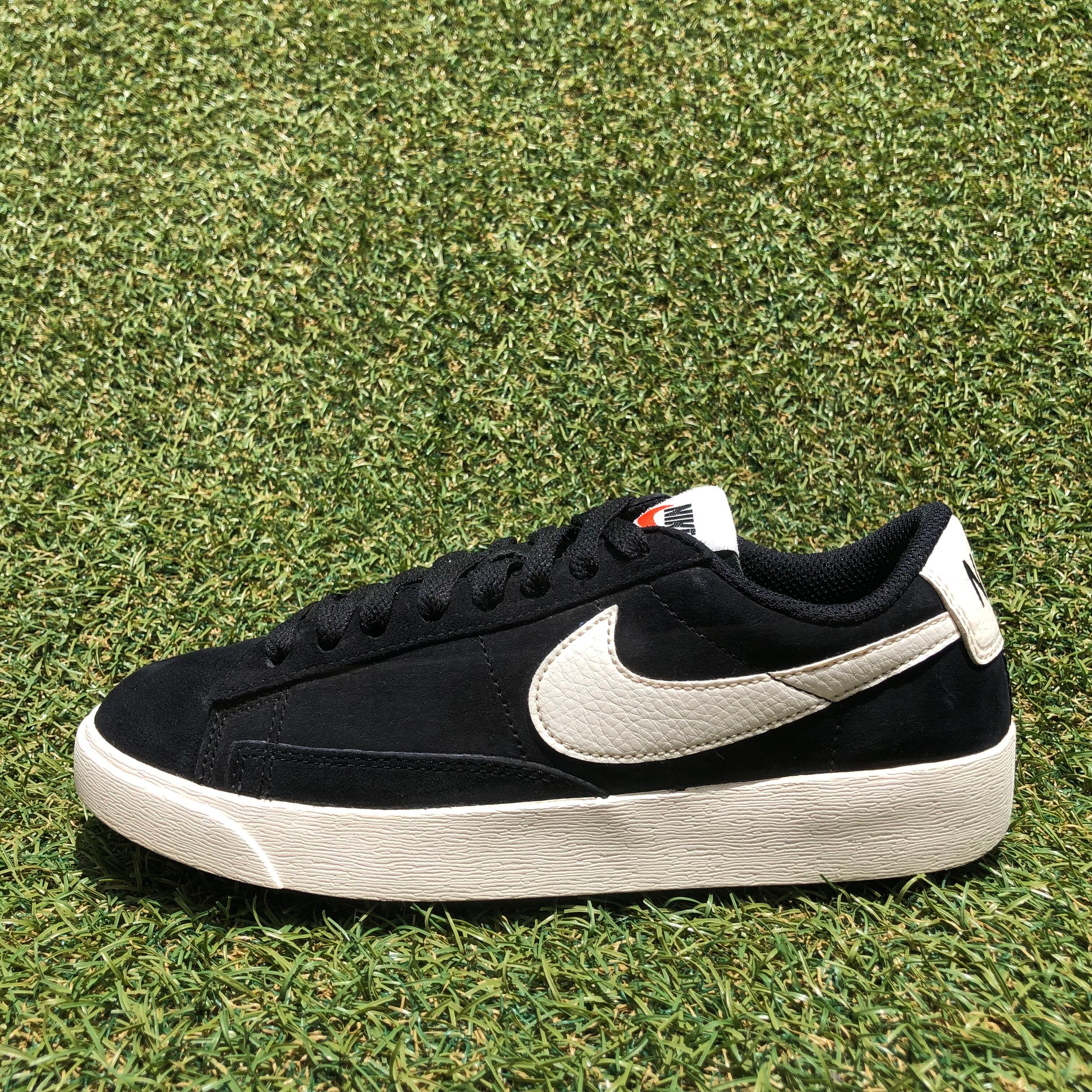 NIKE BLAZER LOW SD ナイキ ブレザーロー スエード HT236