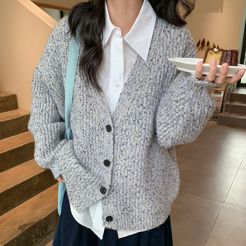 v-neck knit cardigan　J00170