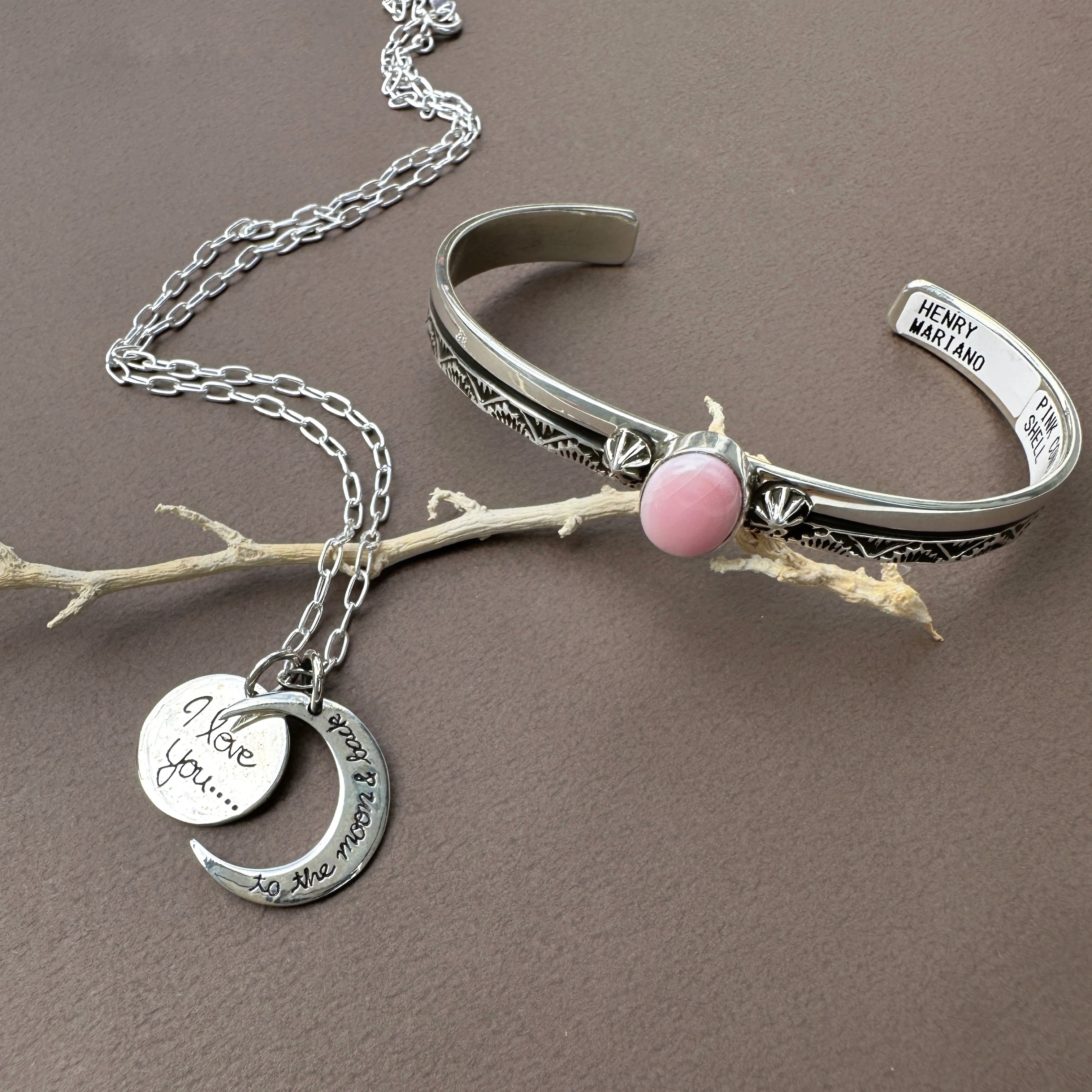 Indian Jewelry 》 オーバル コンク シェル バングル | 【公式通販