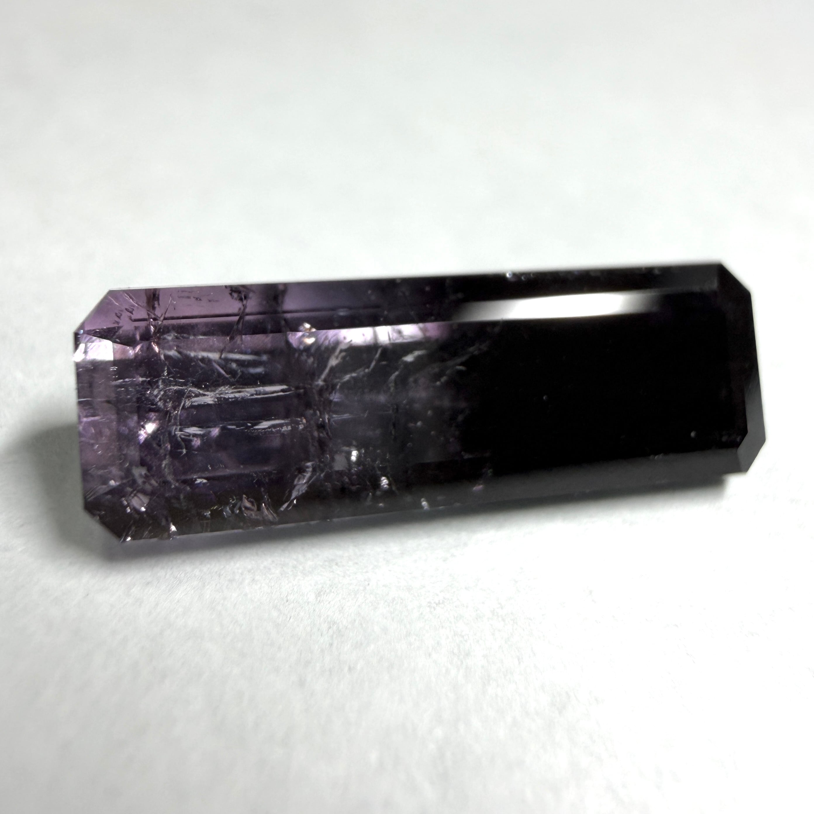 A604 天然バイカラートルマリン 2.540ct | Petal Gem