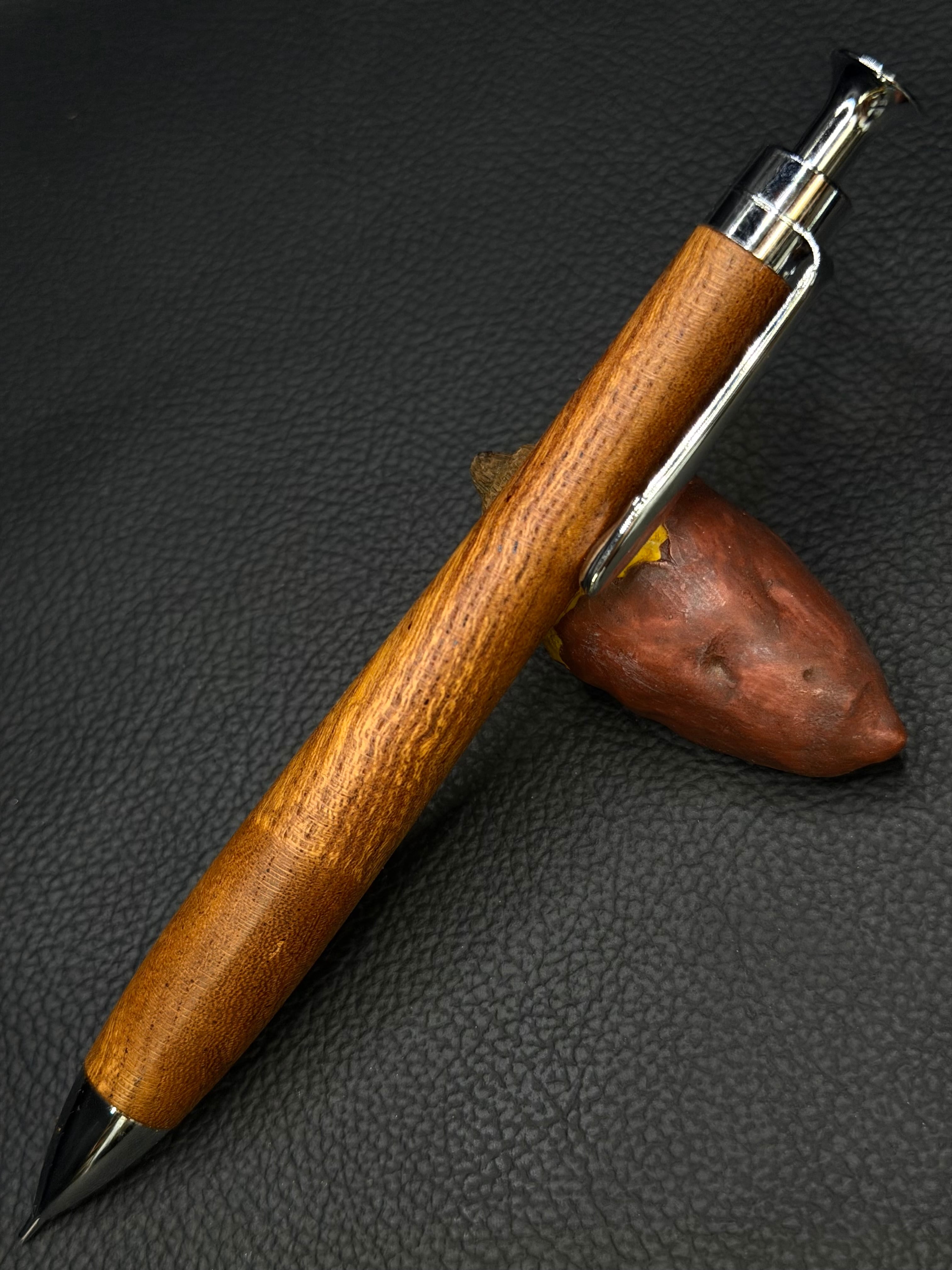 ケヤキ玉杢　①　花瓶　壺　珍品　高級品　入手困難 dc3618c5415254e9064e4c8d119830