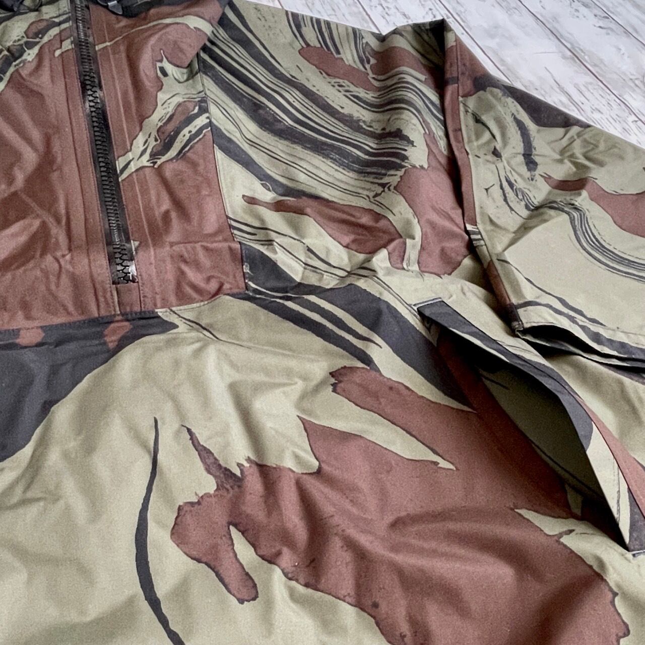 NIKE ACG】 Mt.Fuji All-Over Print Poncho ナイキ ポンチョ 迷彩 ...