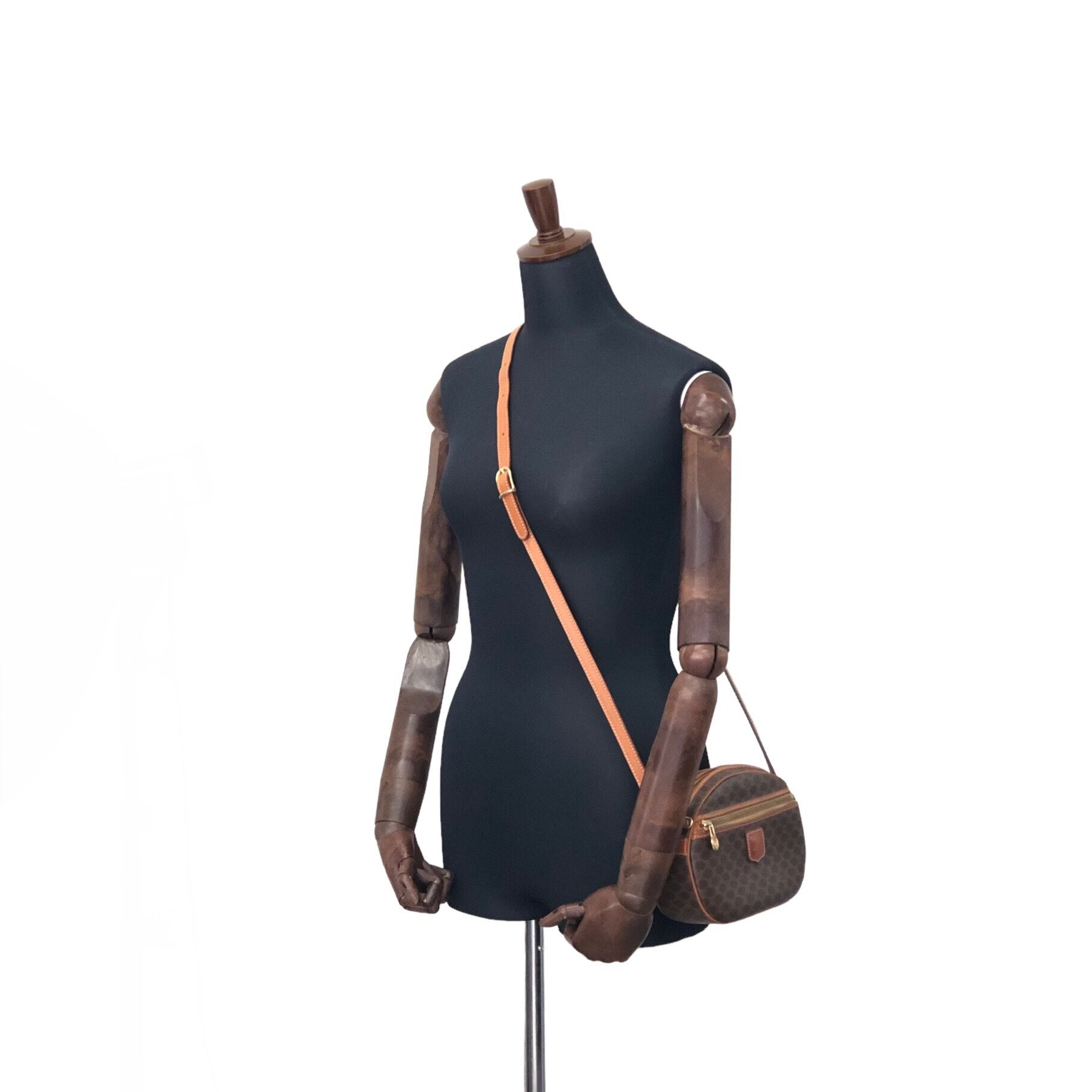 CELINE セリーヌ マカダム ショルダーバッグ ブラウン ブラゾン型押し