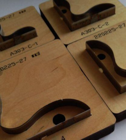 角花飾り 8枚の抜き型 パンチレザークラフトハンドメイド | Happy plus