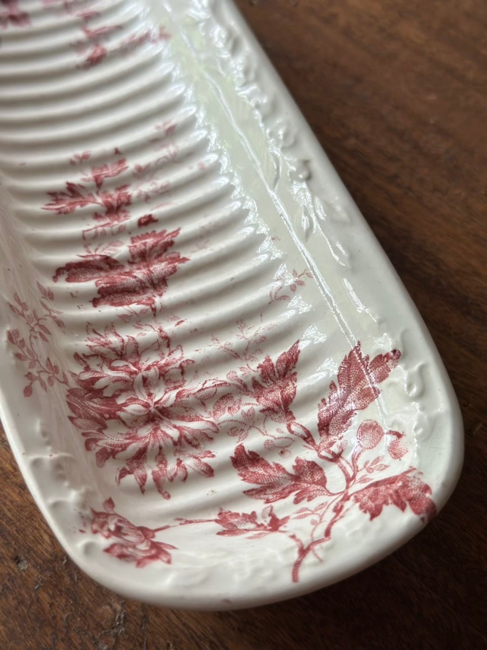 草花模様のソープディッシュ 石鹸トレイ | Brocante de La Cocotte