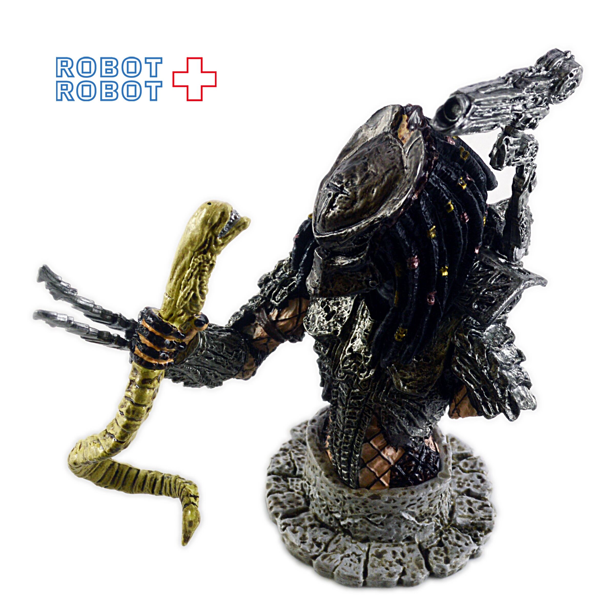 コトブキヤ AVP プレデター・バスト ワンコイン・フィギュア | ROBOTROBOT