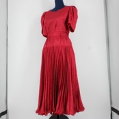 【美品 社交ダンス衣装】上下セット レッスンウェア 練習着 Dance Fashion Pier 赤 レッド プリーツ 華やか レオタード 上品