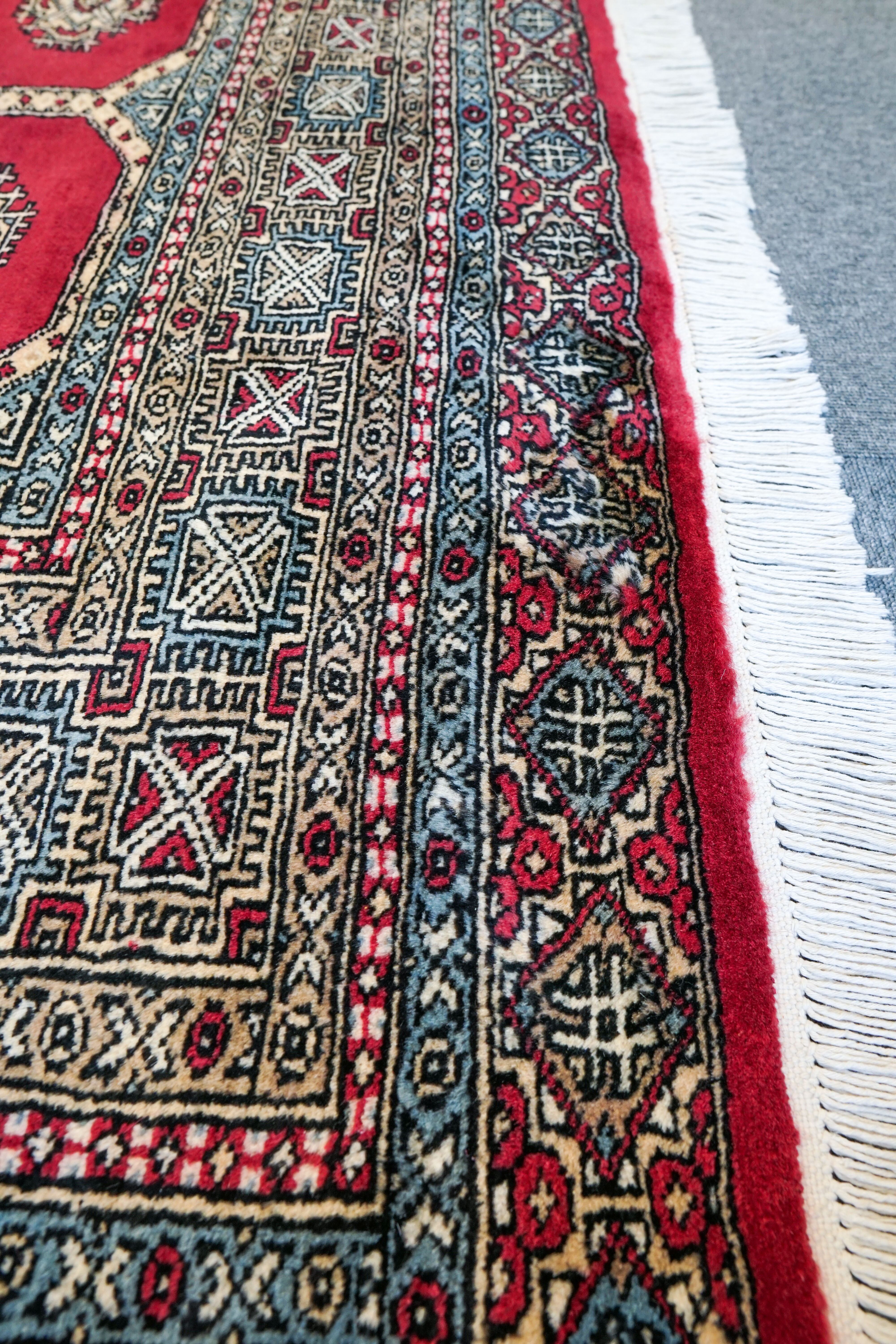 235×206cm【パキスタン手織り絨毯】 Decorworks
