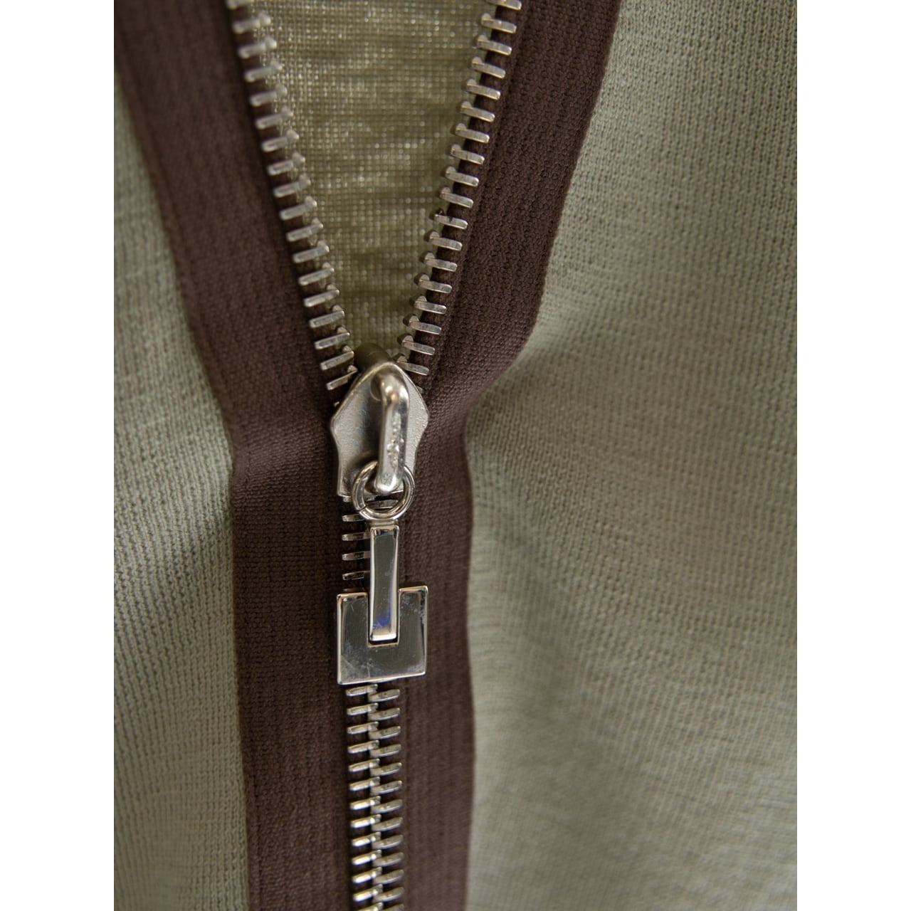 【Salvatore Ferragamo】Made in Italy 100% Wool Knit Cardigan(サルヴァトーレ フェラガモ イタリア製 ウールニットカーディガン)