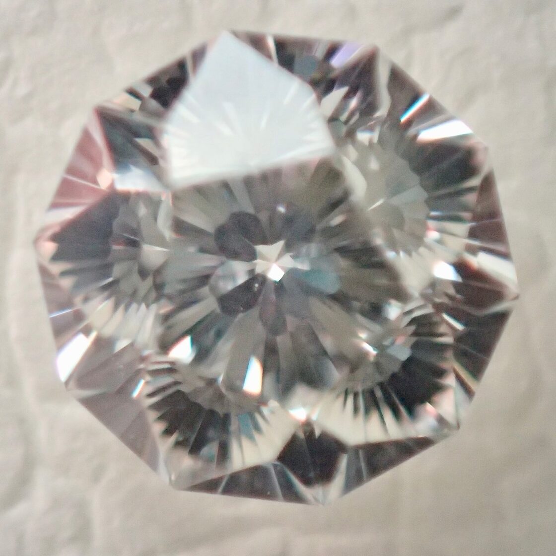 ダイヤモンドルース さくらカット 0.204ct E VS1 中宝ソーティング 