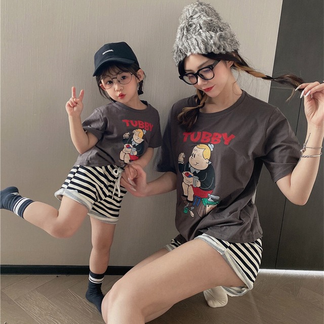 親子は3枚のTシャツの家族を着る半袖の外国人の母の服21流行の漫画の母と子の半袖揚げ街の夏 ショート ハーフスリーブ ストリート サマー 夏物 kiki原创亲子装 kiki原创亲子装4193310872