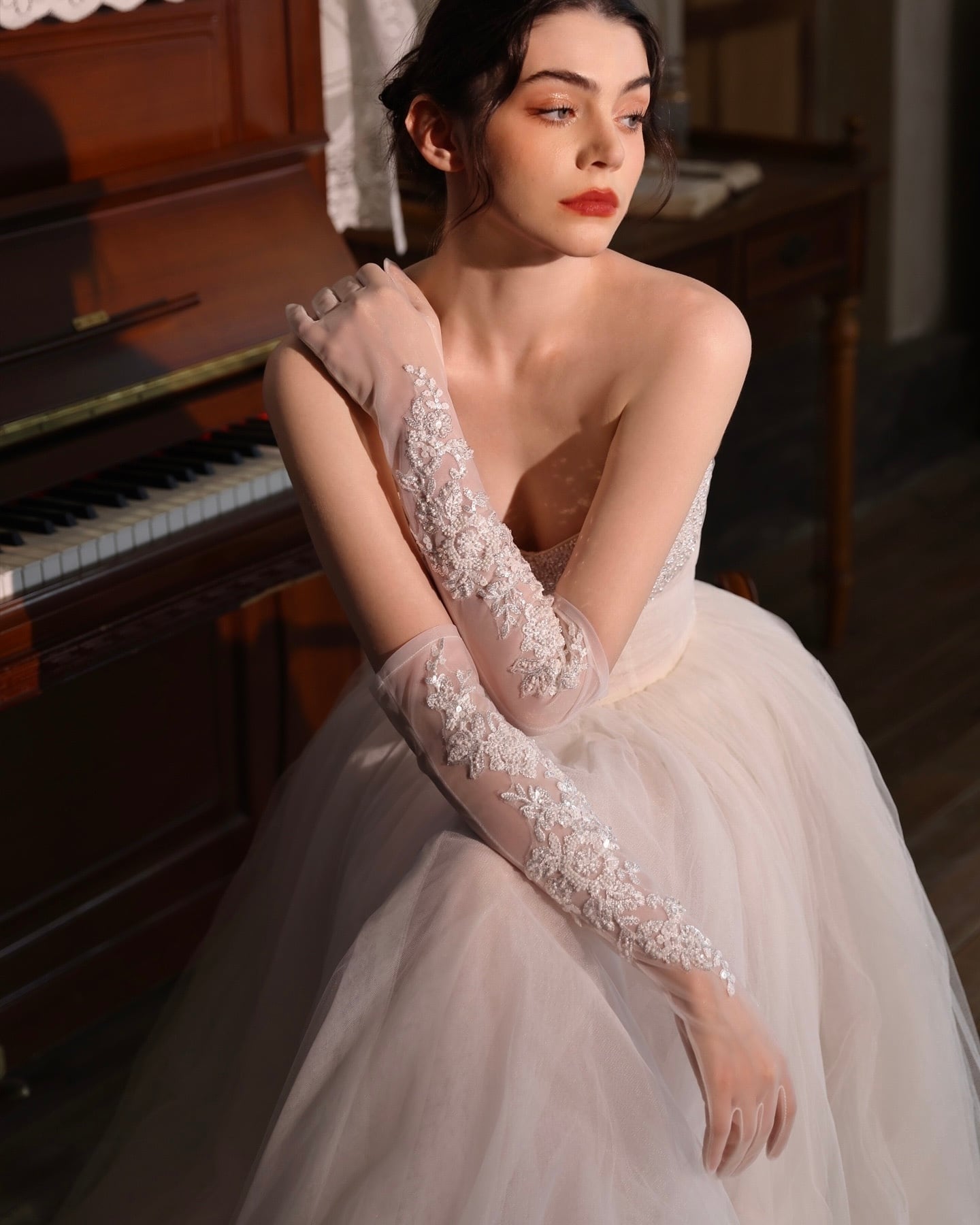 スパンコールフラワーレースロングウェディンググローブ【GL2511-09