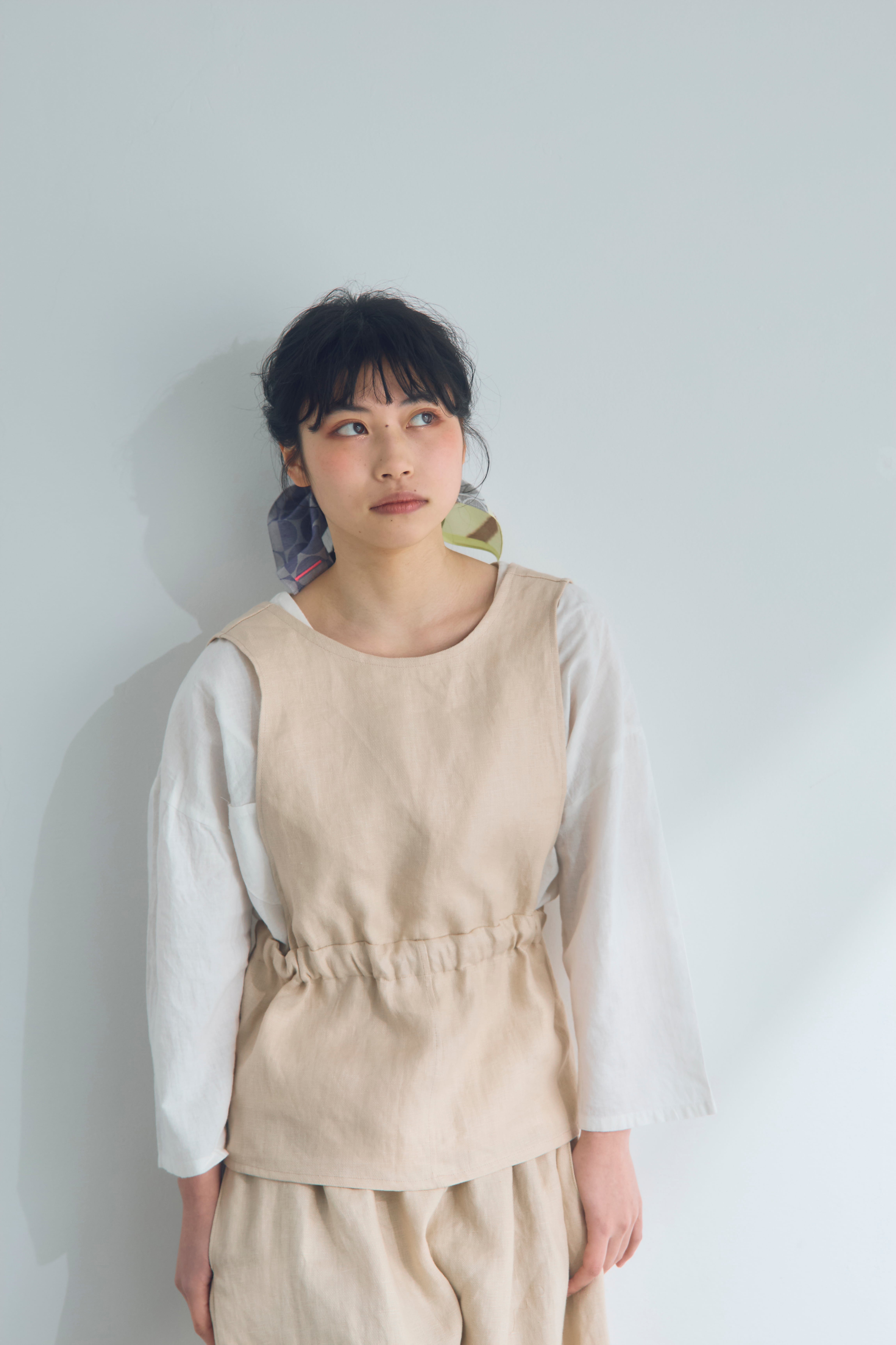 受注生産/ バックリボンベスト