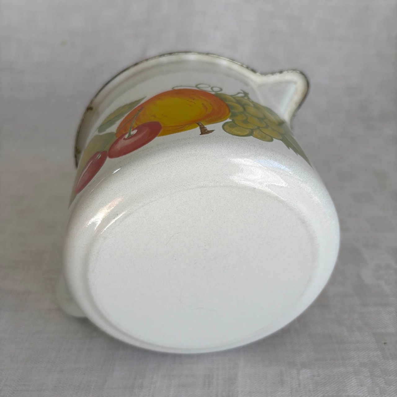 ホーローカップ　特大　ホーロージャグ　ミルクポット　フルーツ　果物　12kwek16