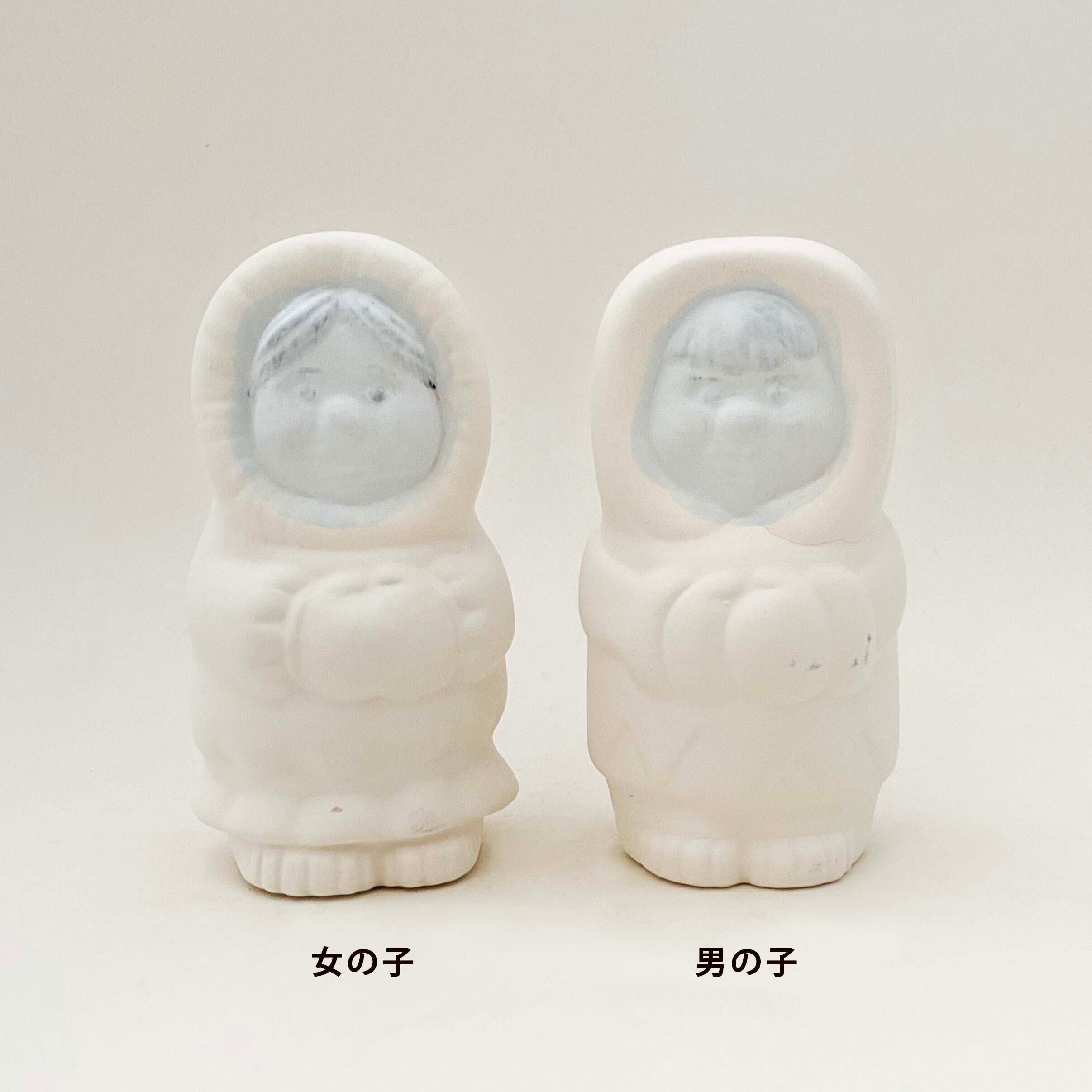 陶器のエスキモーの子供（アラスカ土産）