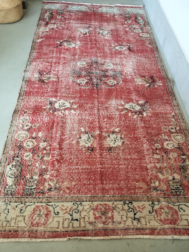 Turkish rug No.674