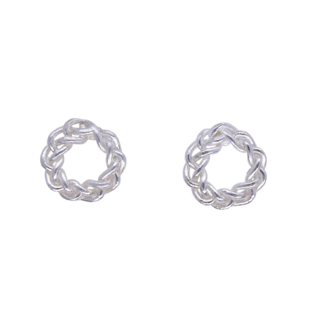 Knitted circle pierced earrings