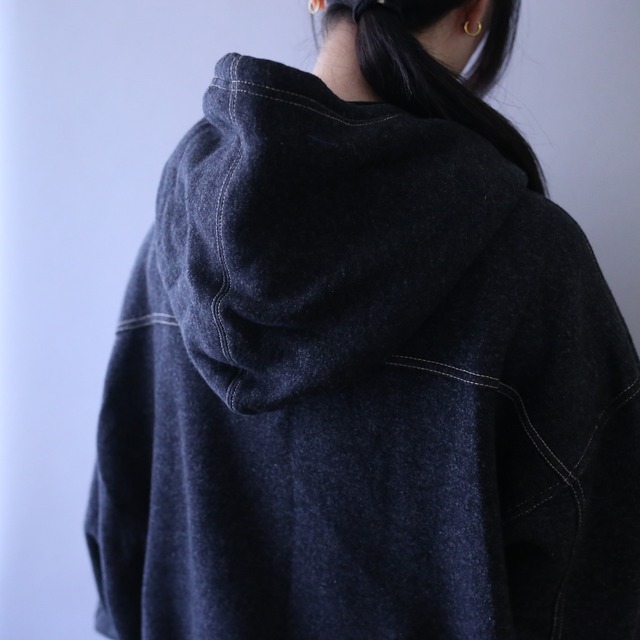 stitch and sleeve pocket design over silhouette sweat parka