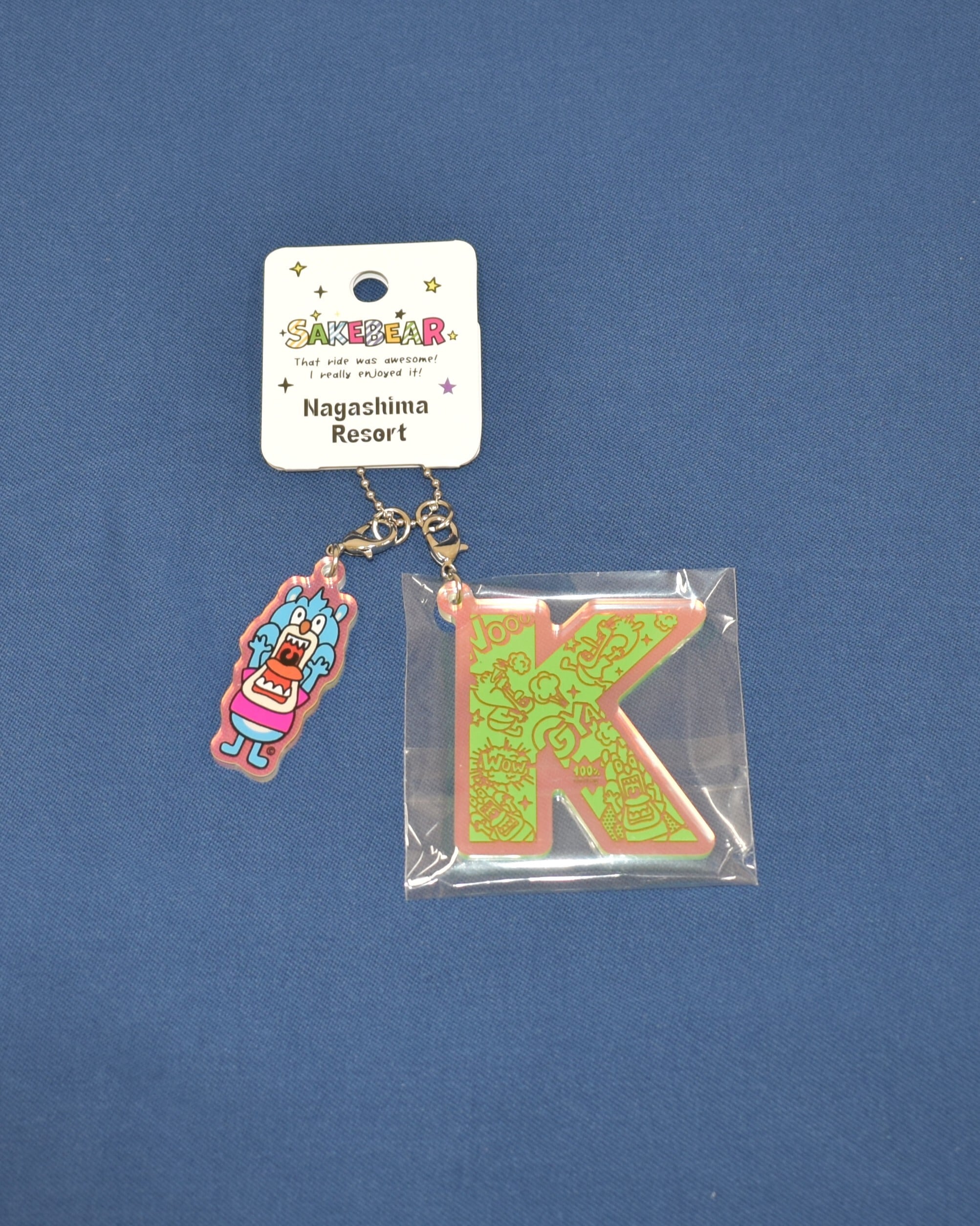 サケベア イニシャルアクリルボールチェーン | Nagashima Resort