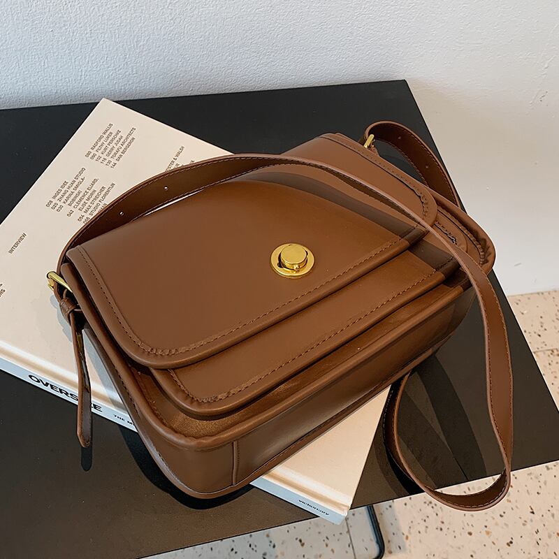 オータムウィンタースタンダード レトロ 秋物 冬物 スクウェア メッセンジャーバッグ Tiancai_Wing_Bag63229063978