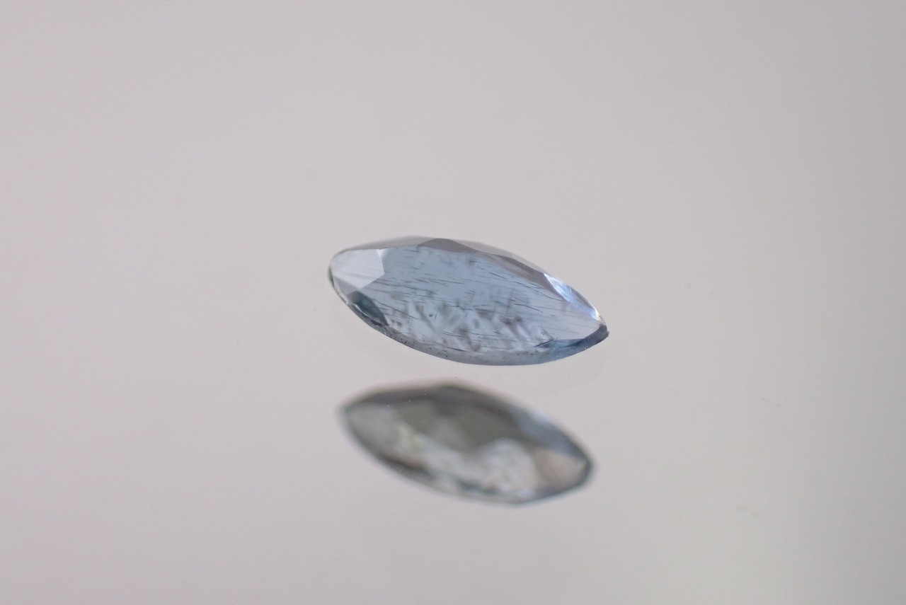 サンタマリアアクアマリン　0.14ct　[E10-52]