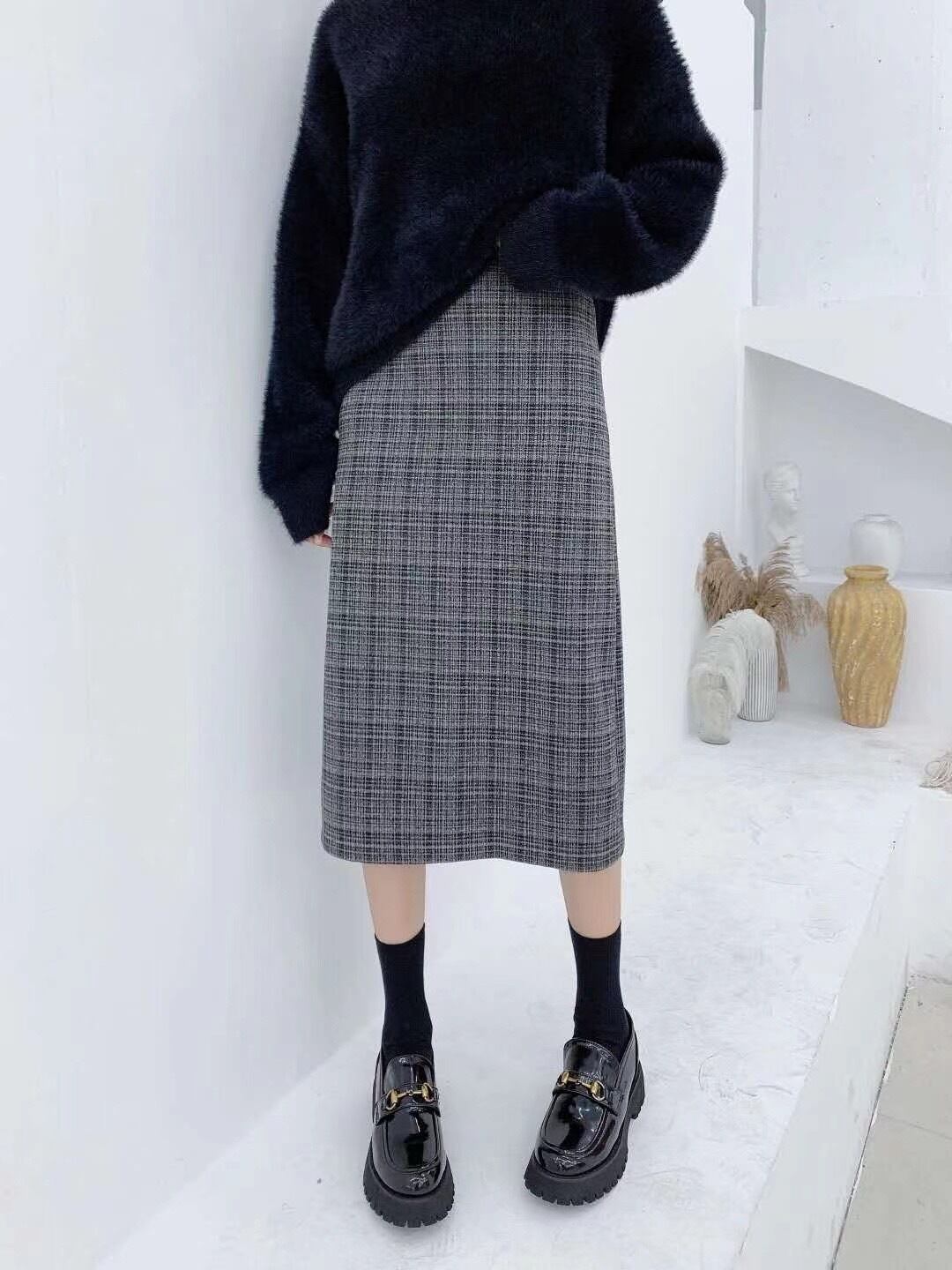 チェックタイトスカート