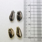 アシンメトリービーンズピアス　ニッケルフリーポスト使用　低アレルギー　シンプル　オフィスにも　bittersweet