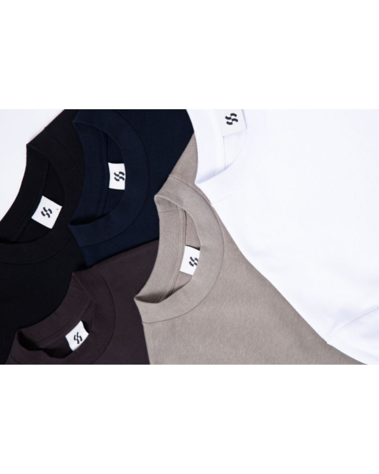 ロゴ刺繍クルーネック長袖Tシャツ S0667