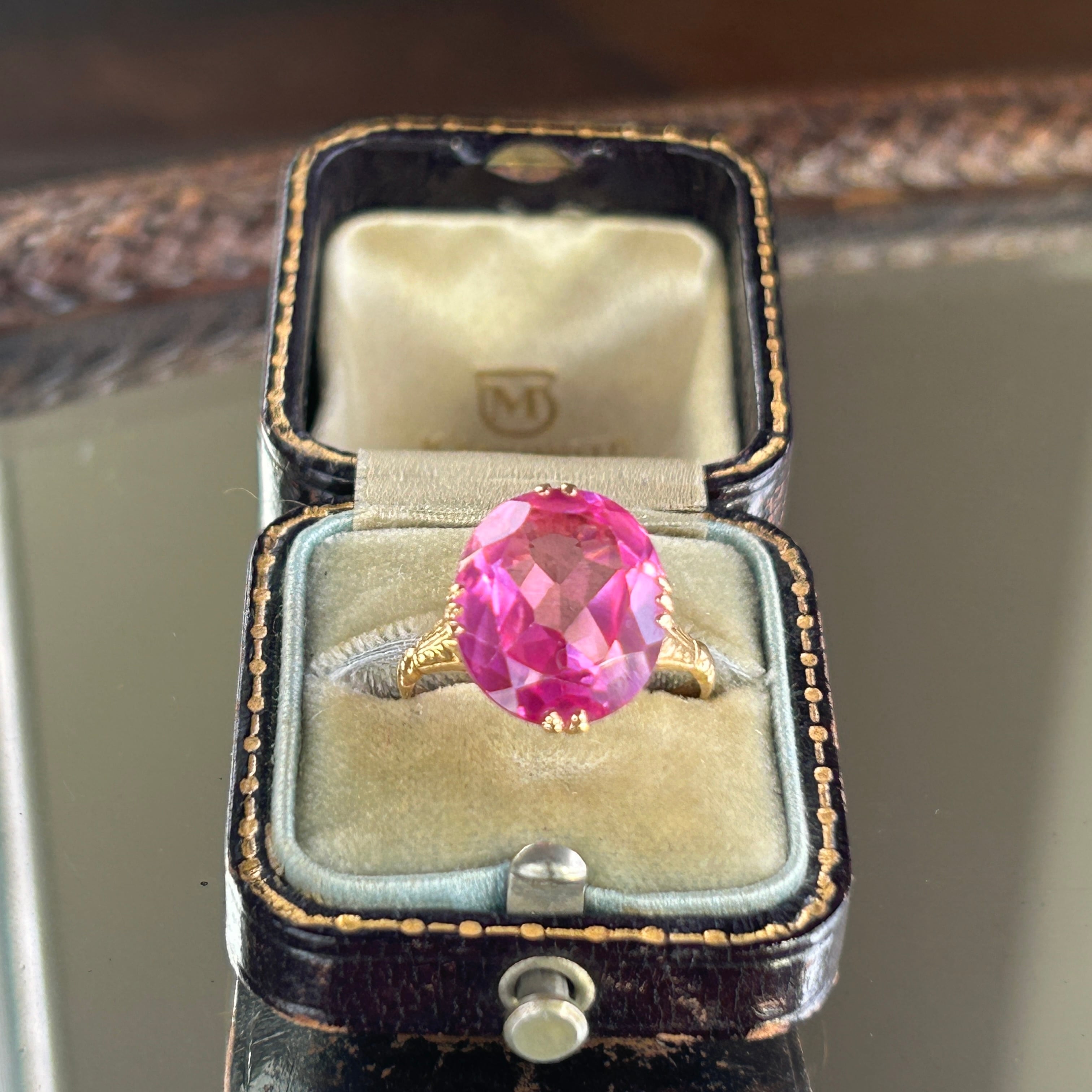 出品終了セール❗️ヴィンテージ 、レトロ　K18 可愛いパール　リング。長期保存 中古】 ミキモト MIKIMOTO K18 リング 指輪 パール 2珠 カレッジ