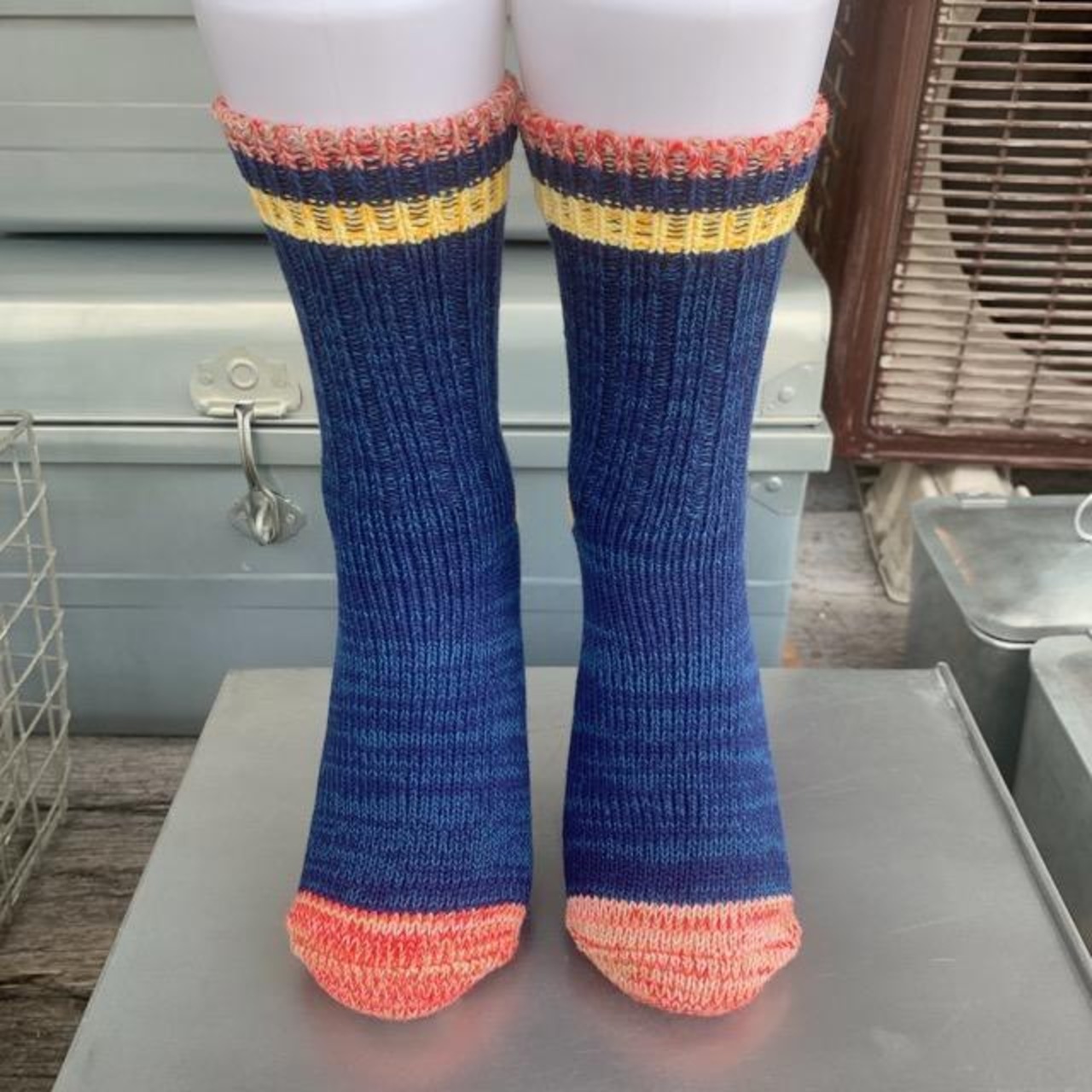 TOPANGA SOCKS　Lady's 　スマイルソックス　ブルー