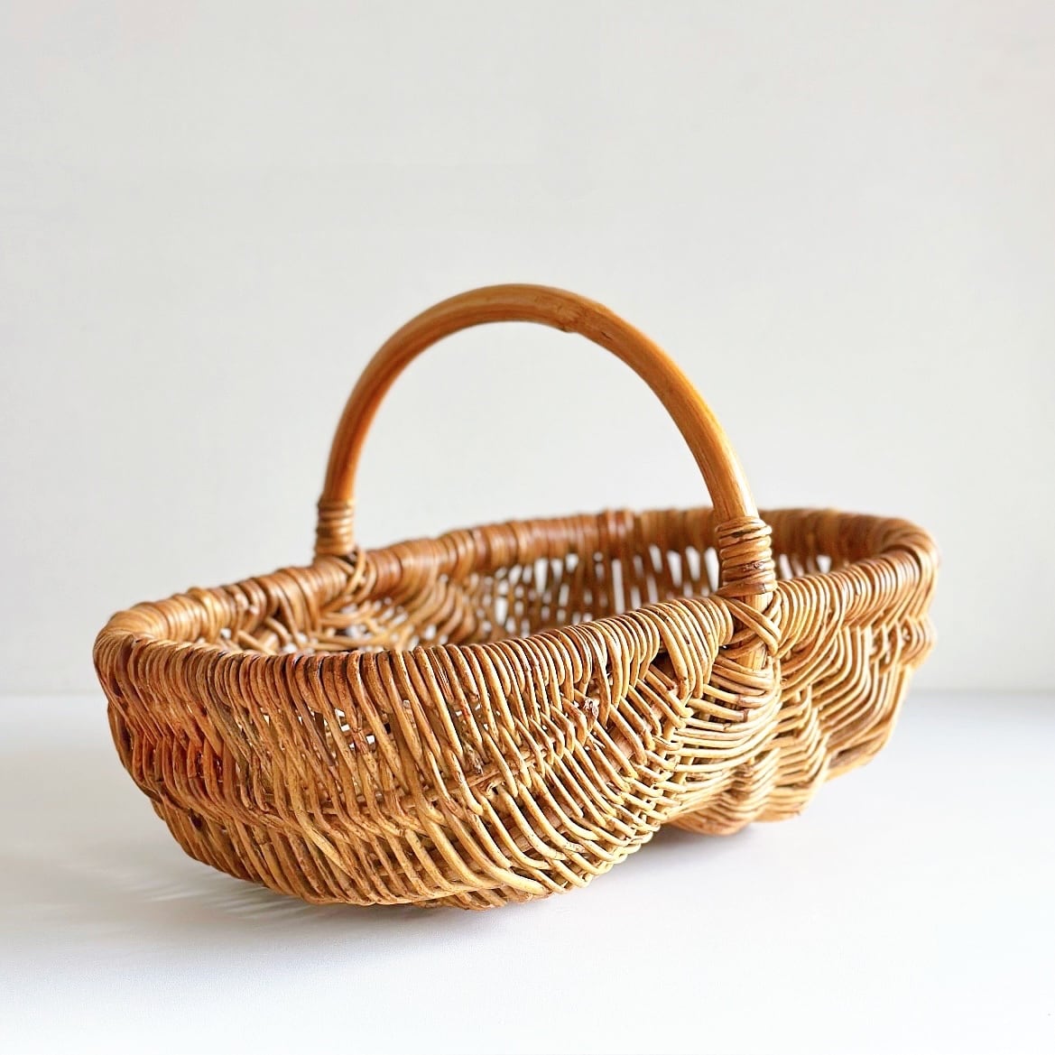 Panier Bourguignon (Vendangerot) ブルゴーニュ地方の収穫用パニエ