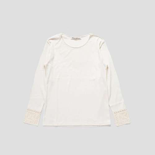 Porter des boutons ｜Cotton Cashemere CLUNY Lace Cuff Pullover cut & sew（Ecru, Black）