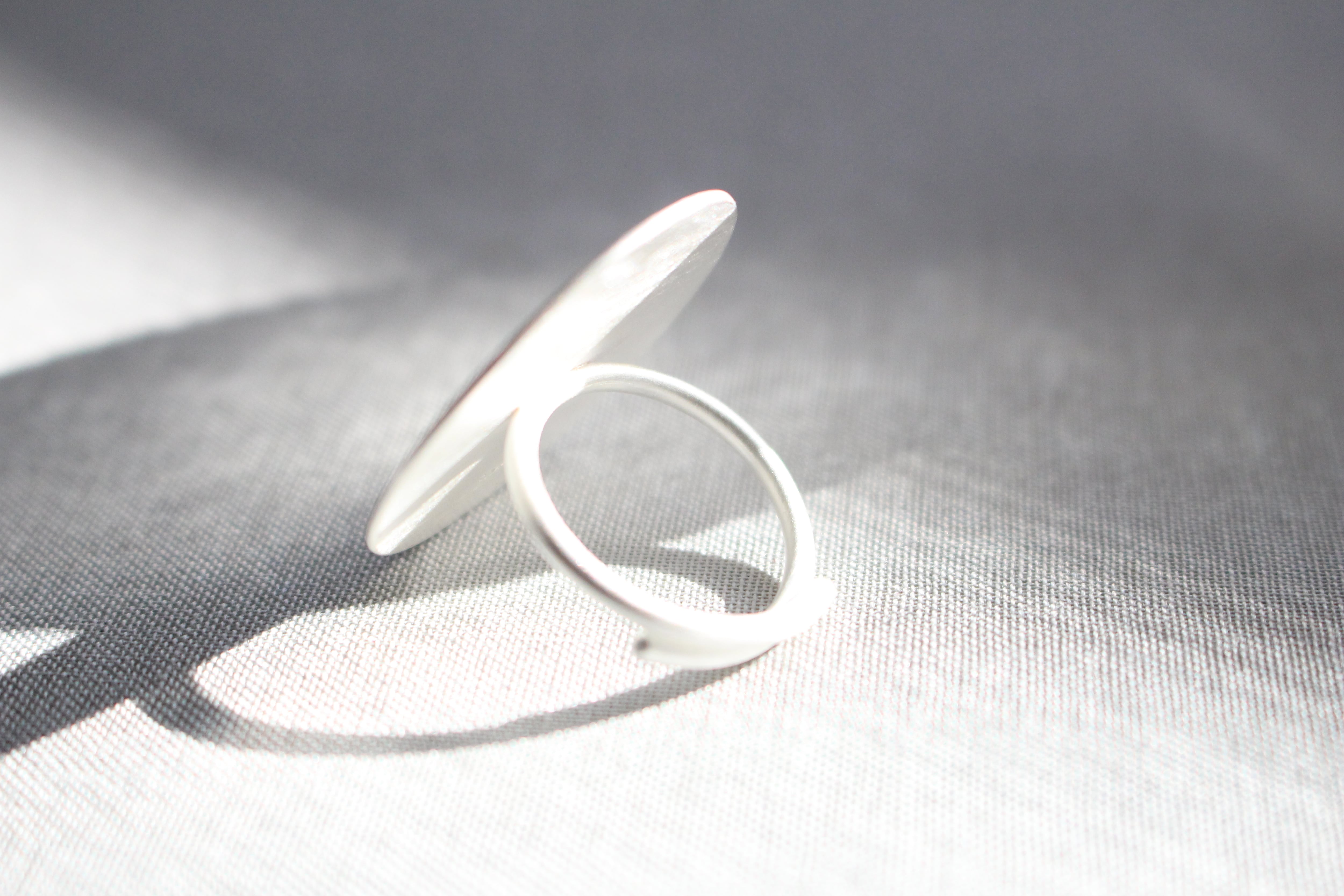 SOL ring -太陽のカガミ- | synchronicity silver jewelry