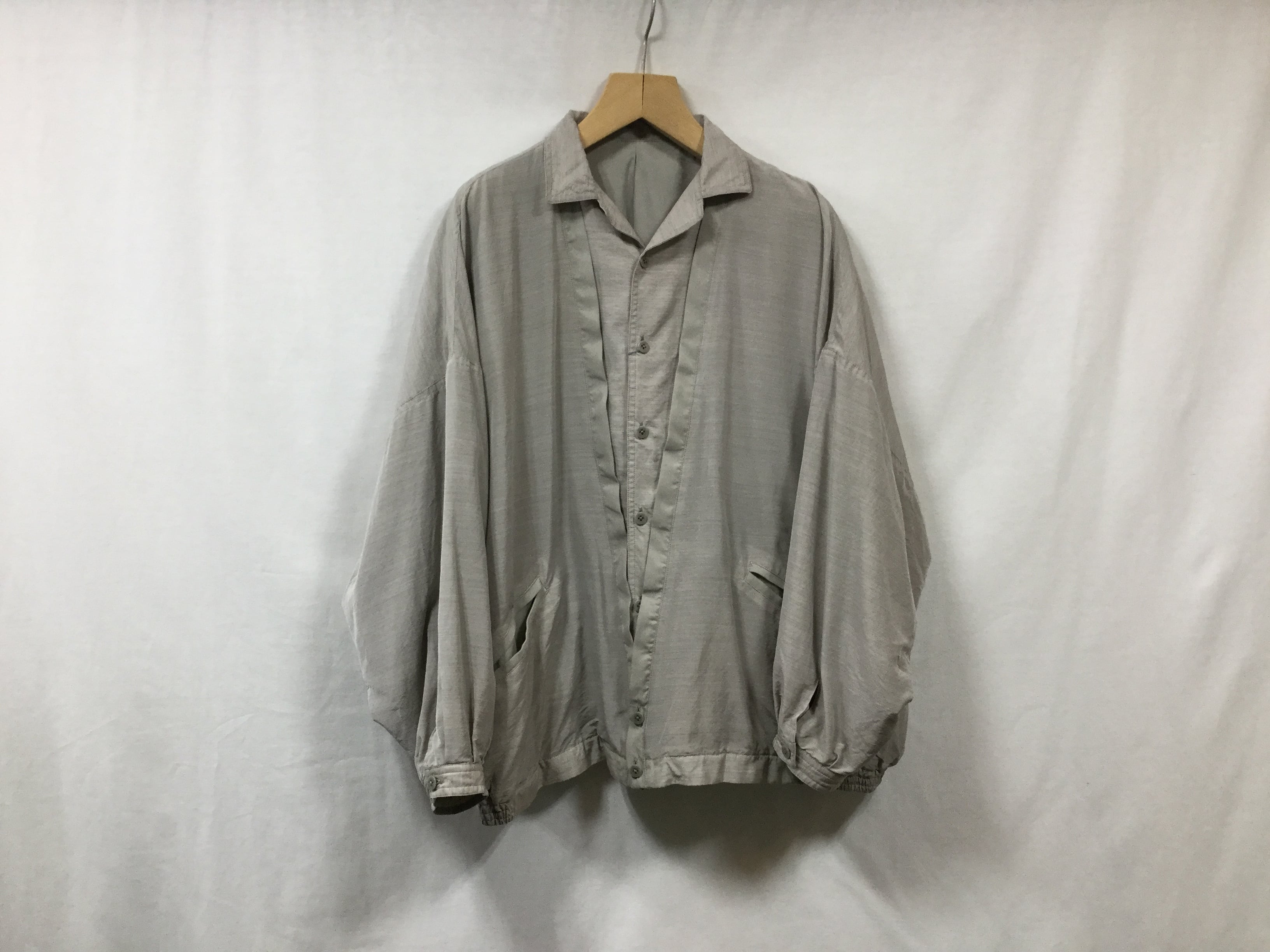 HOMELESS TAILOR”LAYERD SH JACKET BEIGE