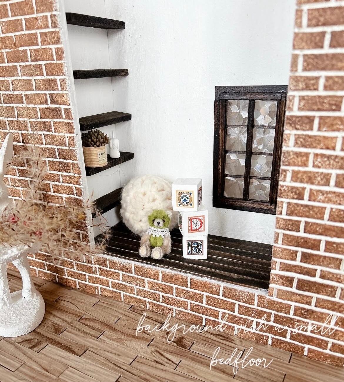 Latte DollHouse