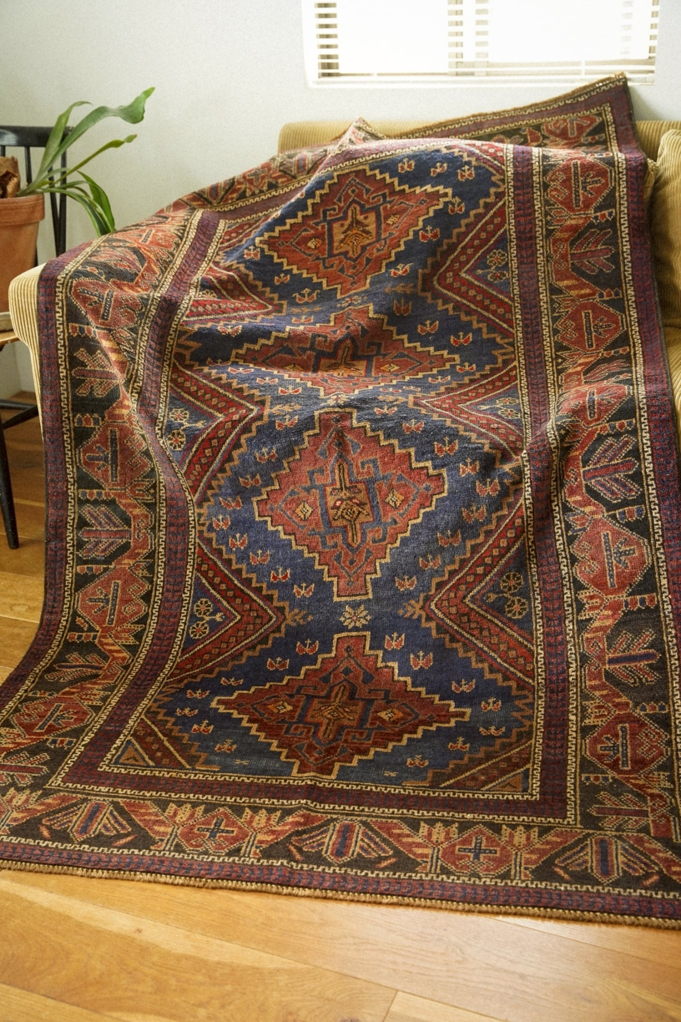 2065-Vintage Taimani rug | 手織りのヴィンテージラグ専門店 | Bahr