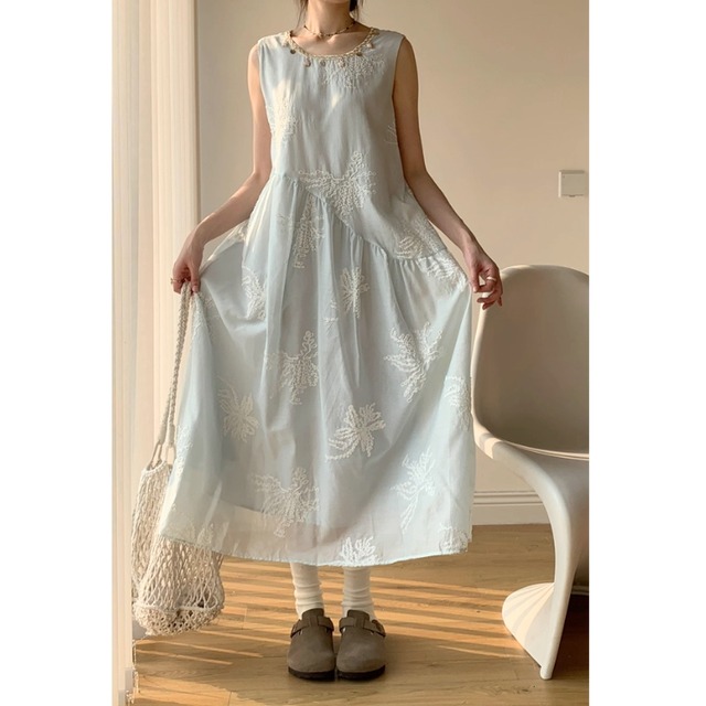 刺繍デザイン　ノースリーブ　Aライン　ロングワンピース　2color  00225