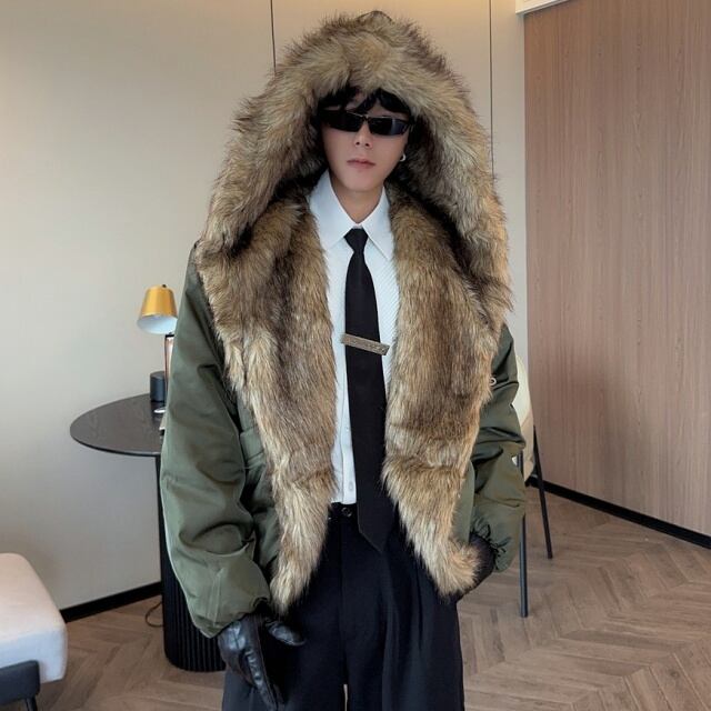 【予約販売】ブルゾン アウター ファー フード付き 無地 もこもこ 総柄 冬 防寒 ジャケット カーキ ブラック ショート丈 メンズ カジュアル 男前 こなれ感 お洒落 韓国 トレンド 秋 冬 M/L/XL