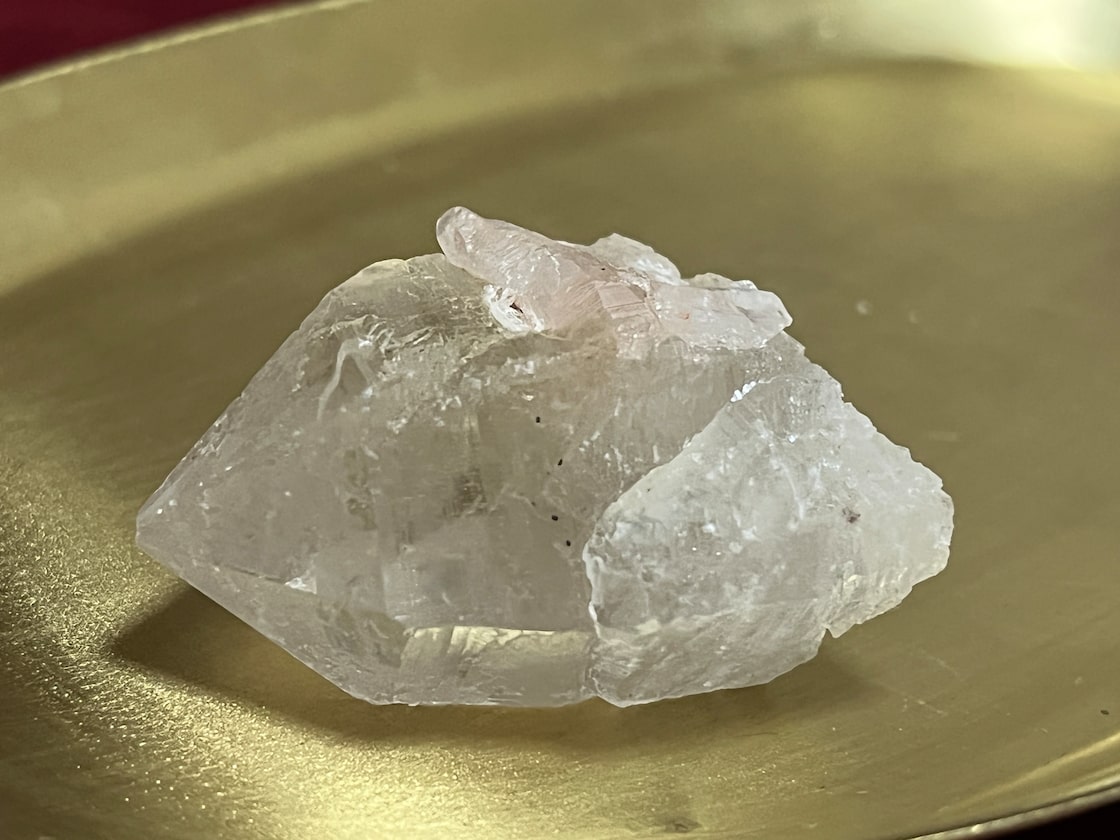 ☆特別限定☆神秘的にして最強☆【マニカラン産ヒマラヤ水晶ポイント 