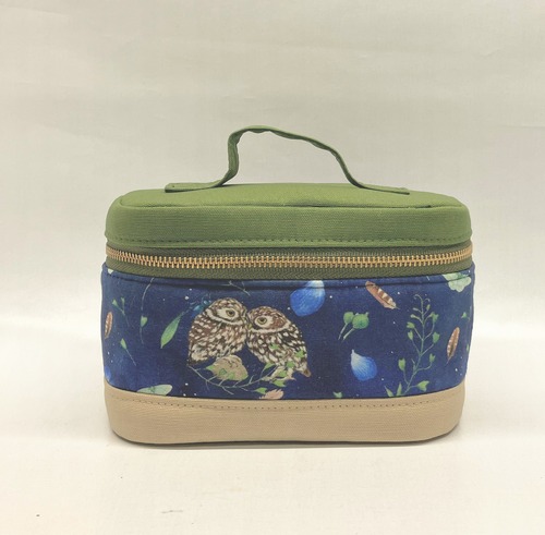 バニティポーチ  アクファクトゥム　フクロウ｜とりさん工房ーかわいいハンドメイドポーチ