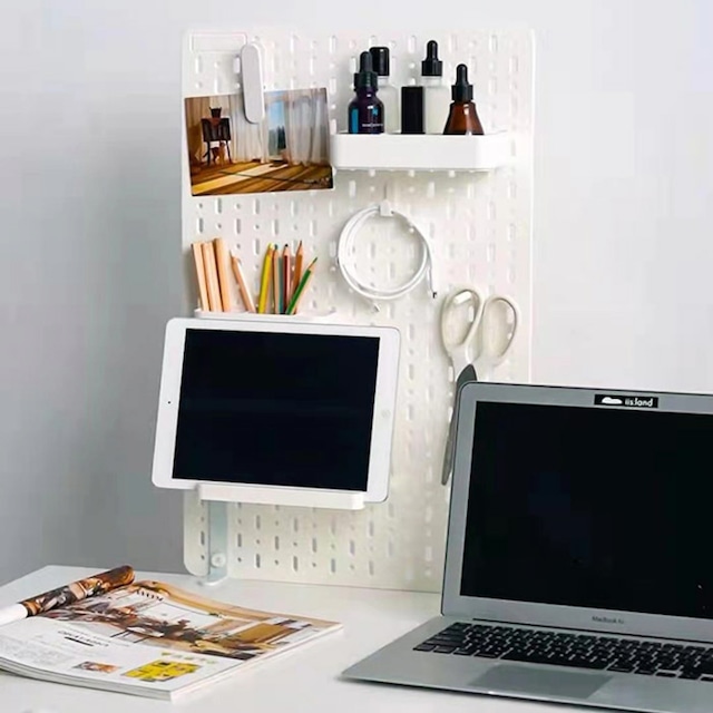 有孔ボード 卓上収納 ホワイト 清潔感 お洒落装飾6点セット 自宅 事務所 オフィス机 デスク 食卓 勉強机 リビング 壁掛け 取付簡単 工具不要 耐荷重kg インテリア収納560x360x5mm ペグボード パンチングボード 机 おしゃれ収納 小物パーツ付き 橘品女子citrusgrace 有孔ボード 卓上収納 ホワイト 清潔感 お洒落装飾6点セット 自宅 事務所 オフィス机 デスク 食卓 勉強机 リビング 壁掛け 取付簡単 工具不要 耐荷重kg インテリア収納560x360x5mm ペグボード パンチングボード 机 おしゃれ収納 小物パーツ付き 橘品女子citrusgrace