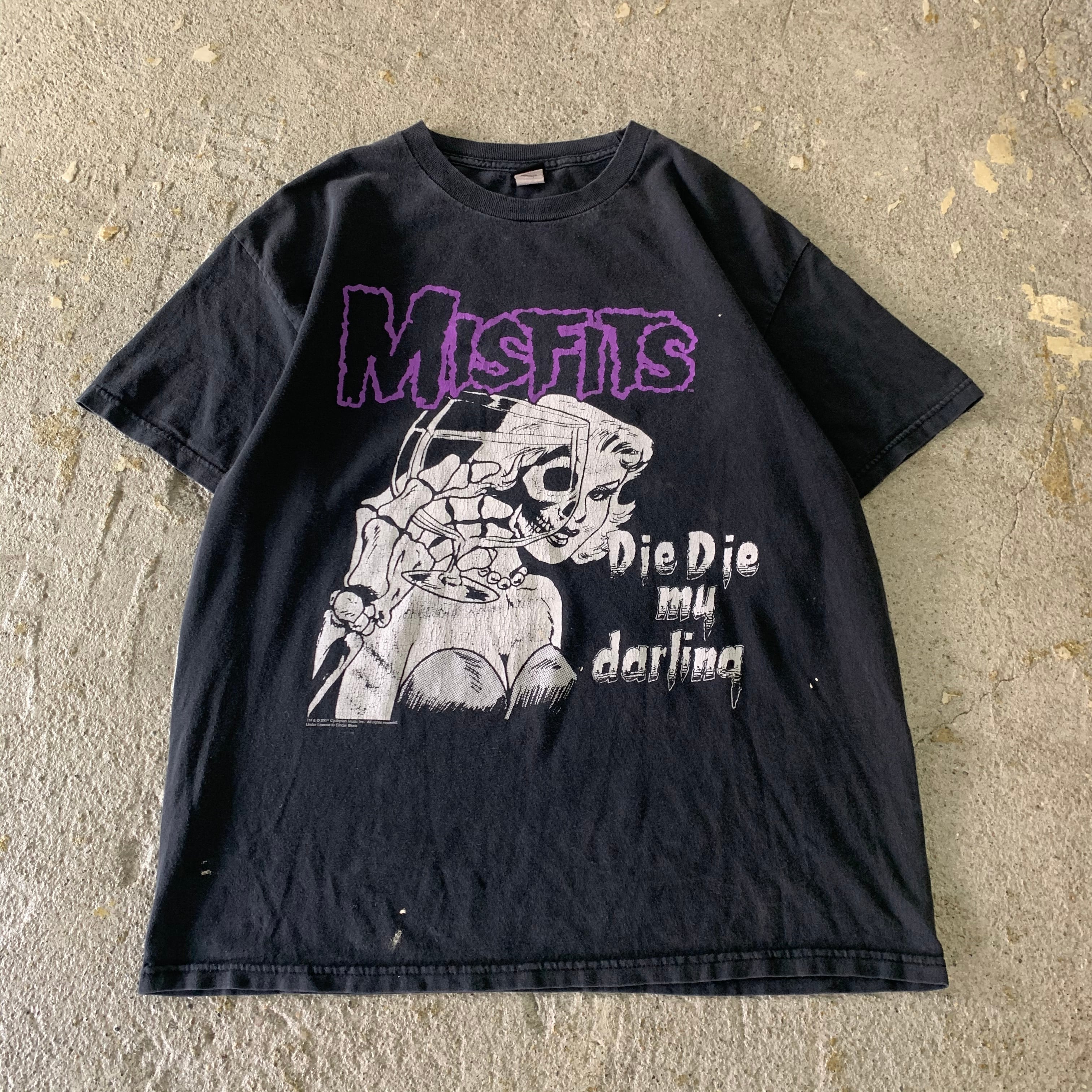 ボロ☆☆☆レギュラー！もはや芸術的雰囲気抜群な MISFITS バンドTシャツ