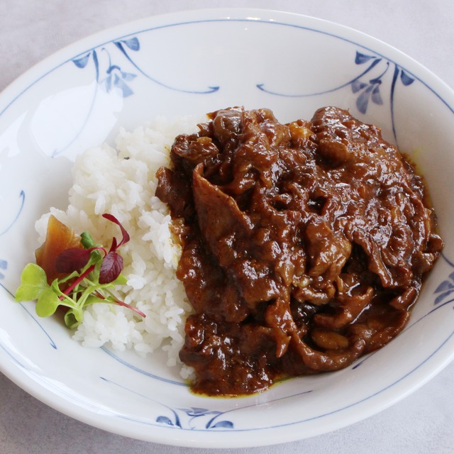 【2食セット】あえて薄切りにした黒毛和牛たっぷりの「特選黒毛和牛カレー」