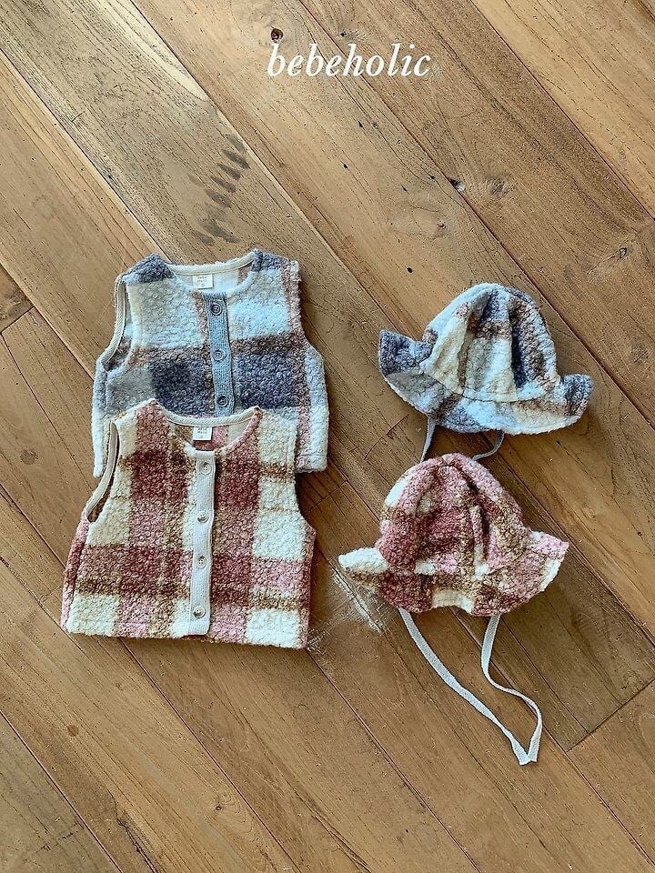 予約⌇BEBEHOLIC / Roy check vest