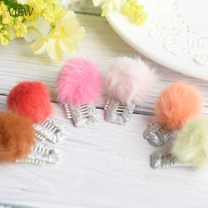 犬 ヘアアクセサリー] コーム パッチン ピン ポンポン ファー 2点