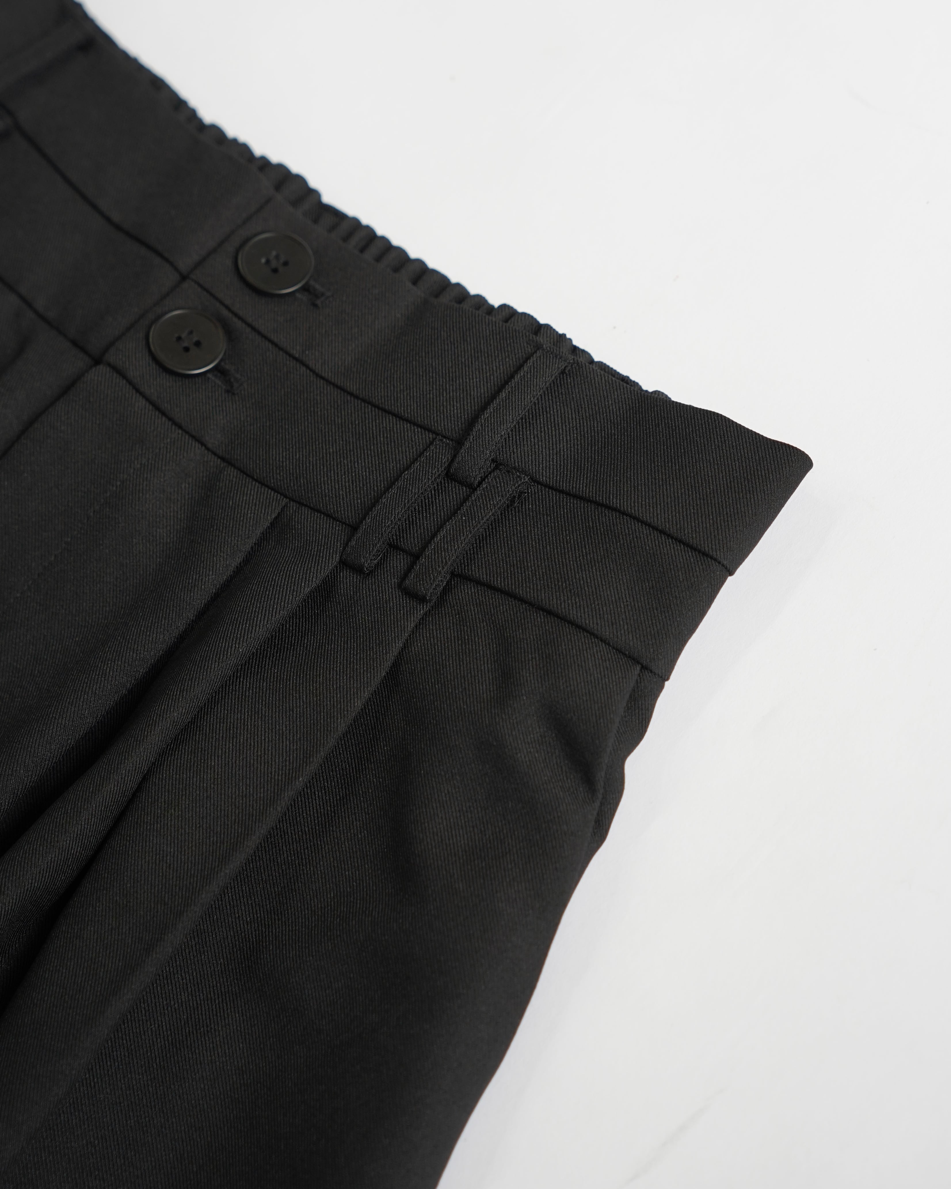 Hype】double belt loop wide half trousers | hypeofficial